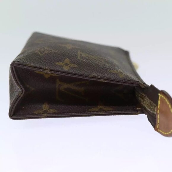 LOUIS VUITTON Monogram Poche Toilette 15 Pouch LV Auth - Picture 5 of 16